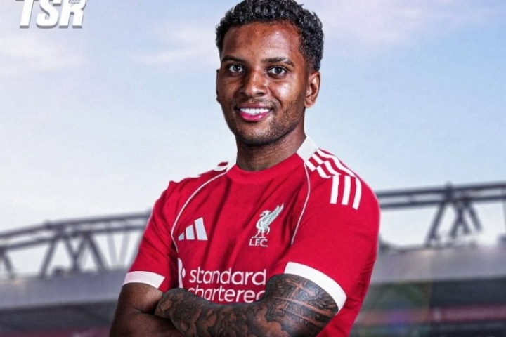 西媒：皇马对罗德里戈要价降至8000万欧！下周将与利物浦谈判