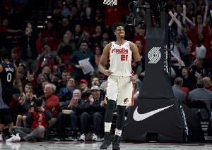 直播入口-媒体人：上海男篮邀请前NBA球员怀特塞德前往日本随队试训