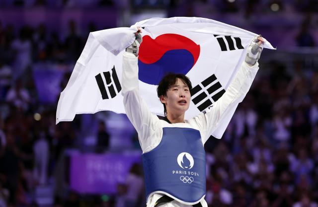 1723343756027091292.jpg 巴黎奥运会丨跆拳道——女子67公斤以上级铜牌赛赛况XxjpseC008439_20240811_MVPFN0A001.jpg