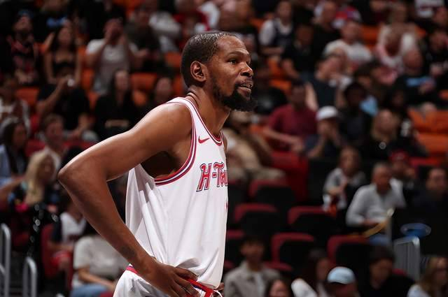 赛车投注-轰14+4+5！我破解了联防，但伊森和谢泼德没投进，乌度卡赛后甩锅|火箭|凯文·杜兰特|热火|圣安东尼奥马刺队|艾米-乌度卡_新浪体育_新浪新闻